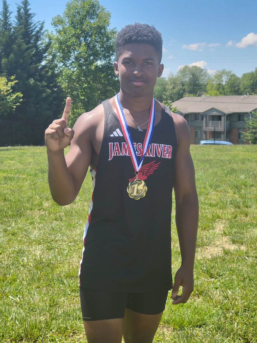 Gavin Binns tweet media