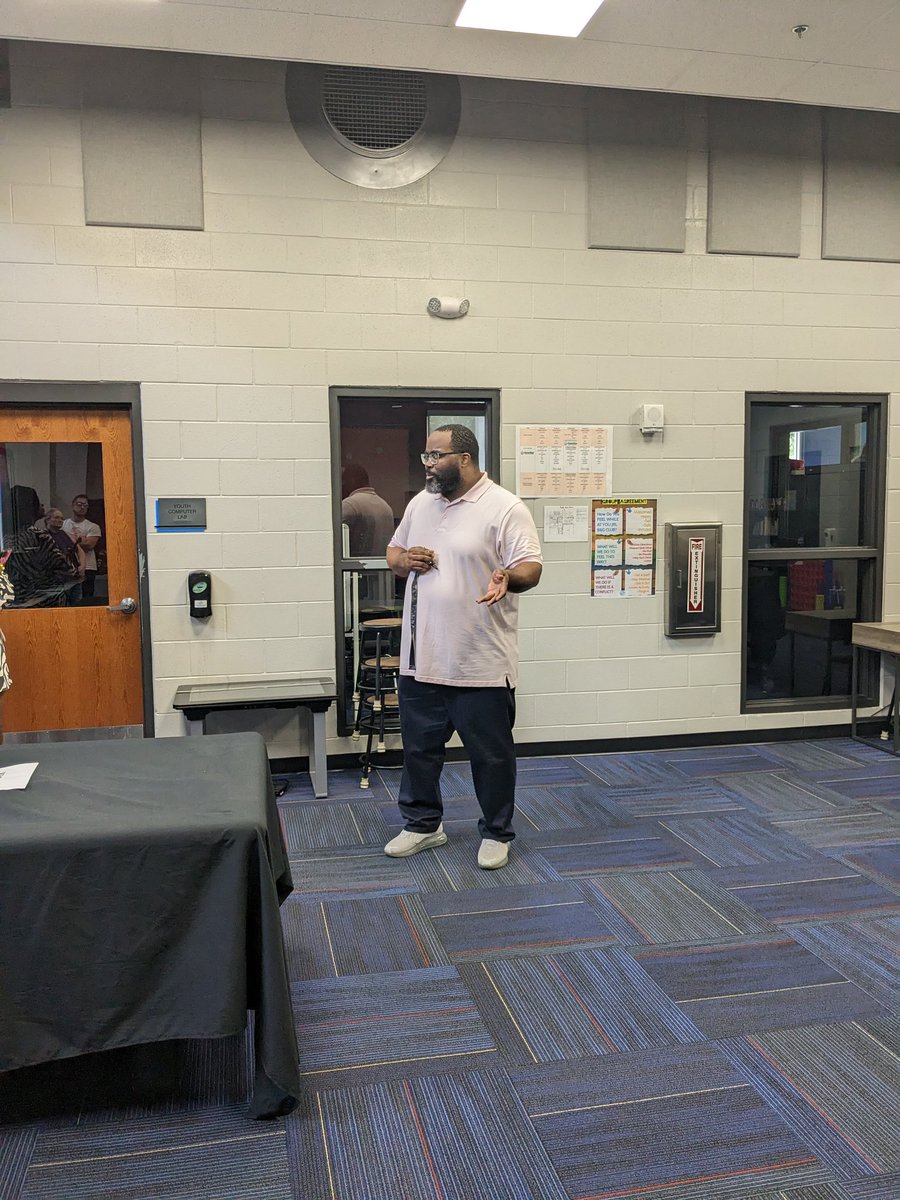 BGCWales's tweet photo. We were delighted to meet with BGCA  "Joe R Lee Branch" in Eatonville, Florida. We were so impressed with the facility and programmes to support young people. #GreatWork #YouthWork  @TaithWales https://t.co/XcO01EMBZz