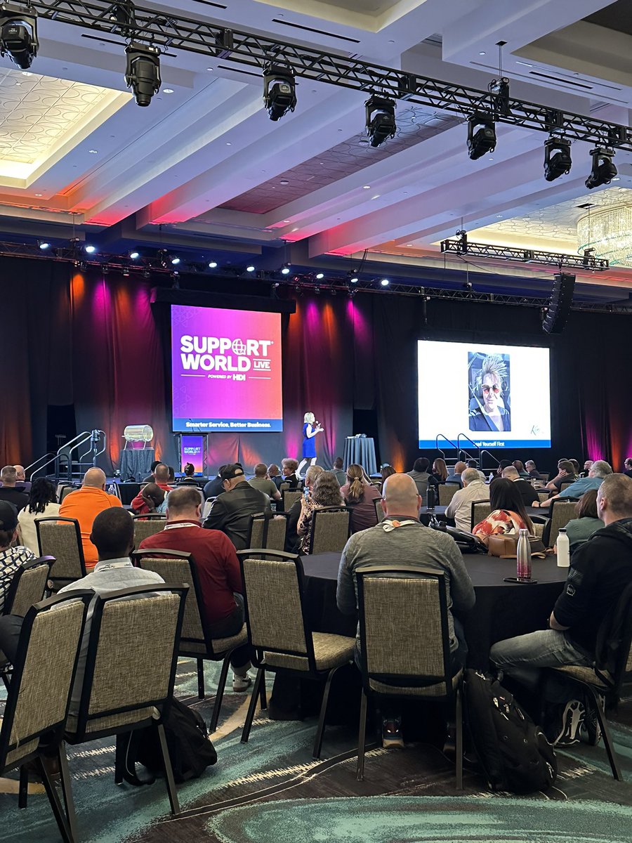 Kim_Becking's tweet photo. Loved my time at #supportworld with amazing rockstar IT professionals empowering them to shift the way they view change and challenges to build unstoppable momentum. #keynotespeaker #change #unstoppablemomentum #reframechange https://t.co/8tTADUszRO