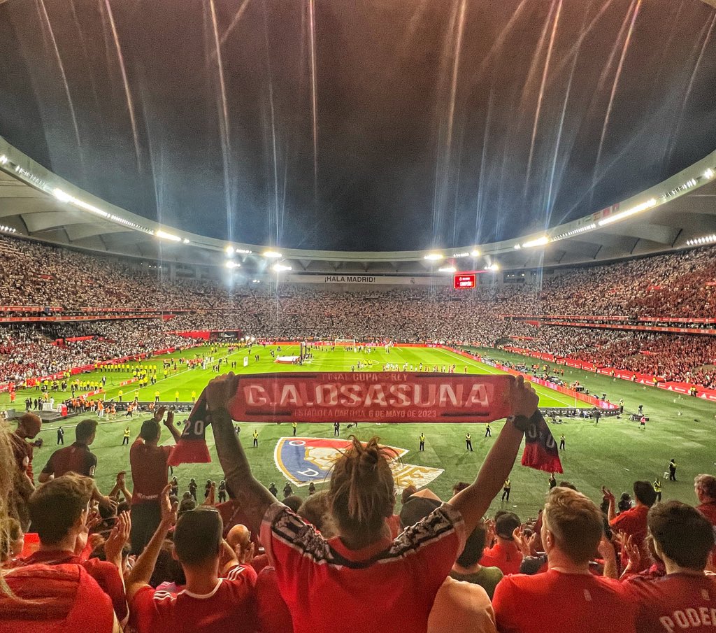 maigarde's tweet photo. Honor y ORGULLO 

@Osasuna ♥️ https://t.co/vAnwrhpwTz