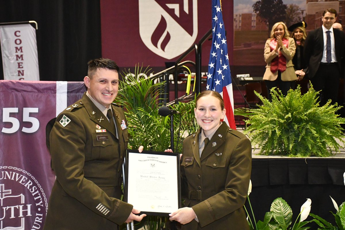 MoStateArmyROTC's tweet photo. CDT Connelly is the first of the seniors to commission into a 2nd Lieutenant! The Bear Battalion Professor of Military Science, LTC Lengel administered her oath in front of hundreds of people.  Go out into the Army and make the Bear Battalion proud!🐻

 #graduation #commission https://t.co/ppM0uh207I