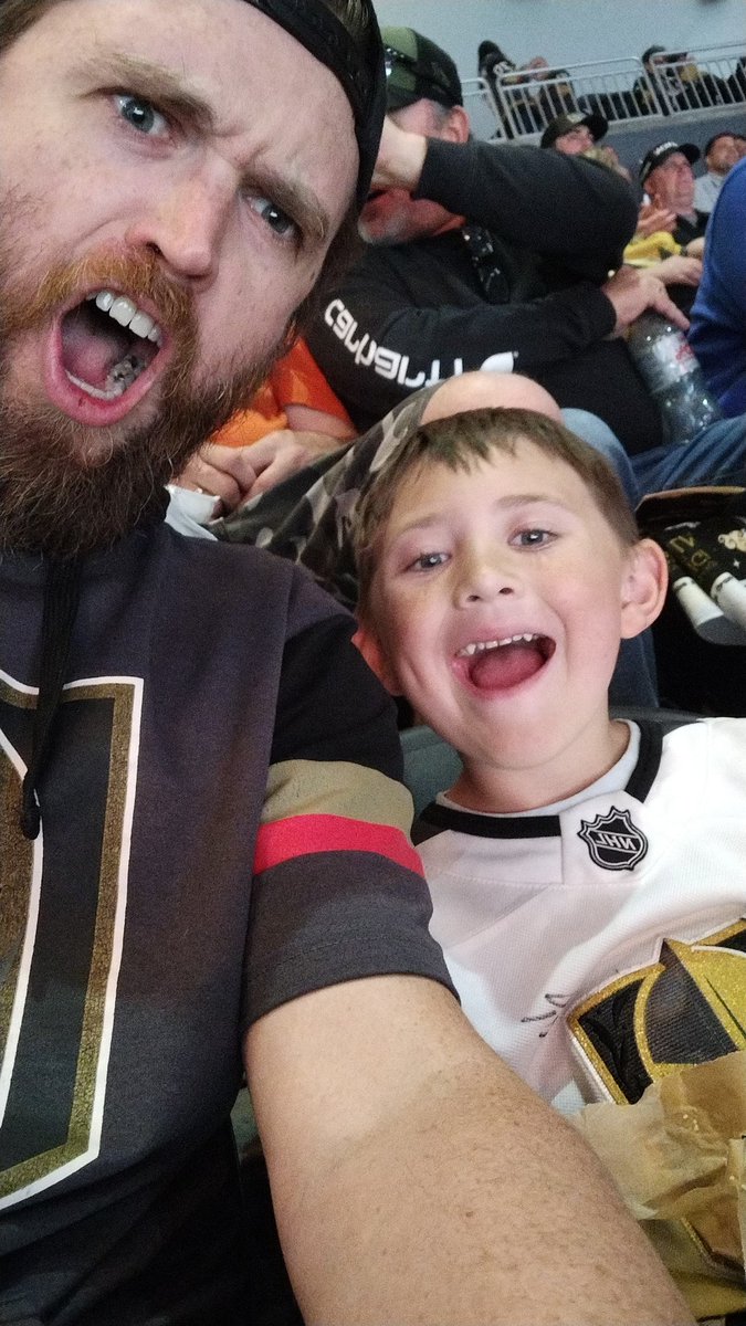 radbxism's tweet photo. VGK LFG!!
#UknitetheRealm https://t.co/Mq6C3kBBcS