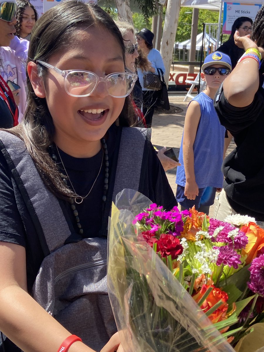 MaestraSerrano's tweet photo. Had a great time @TEDxKidsElCajon ! Our @BostoniaGlobal K-8 student Emma did AMAZING!!!!! We agree the world is not built for disabled people and @ProfeLSanchez and I could not have been more proud of her amazing presentation and project. https://t.co/UzvGwYYuxW