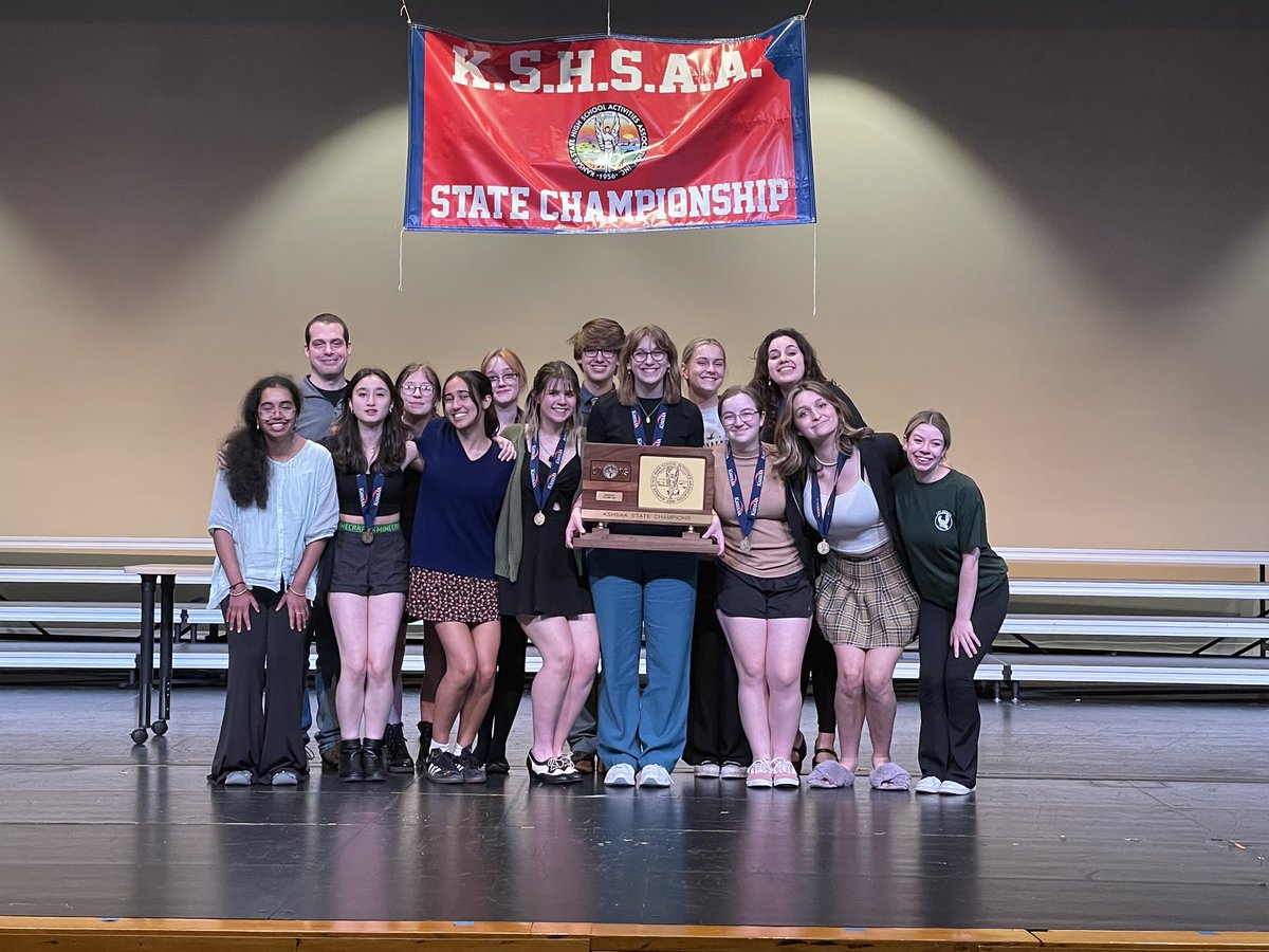 LFSHS4N6andDB8's tweet photo. State Champs! https://t.co/pLN5OLFtym