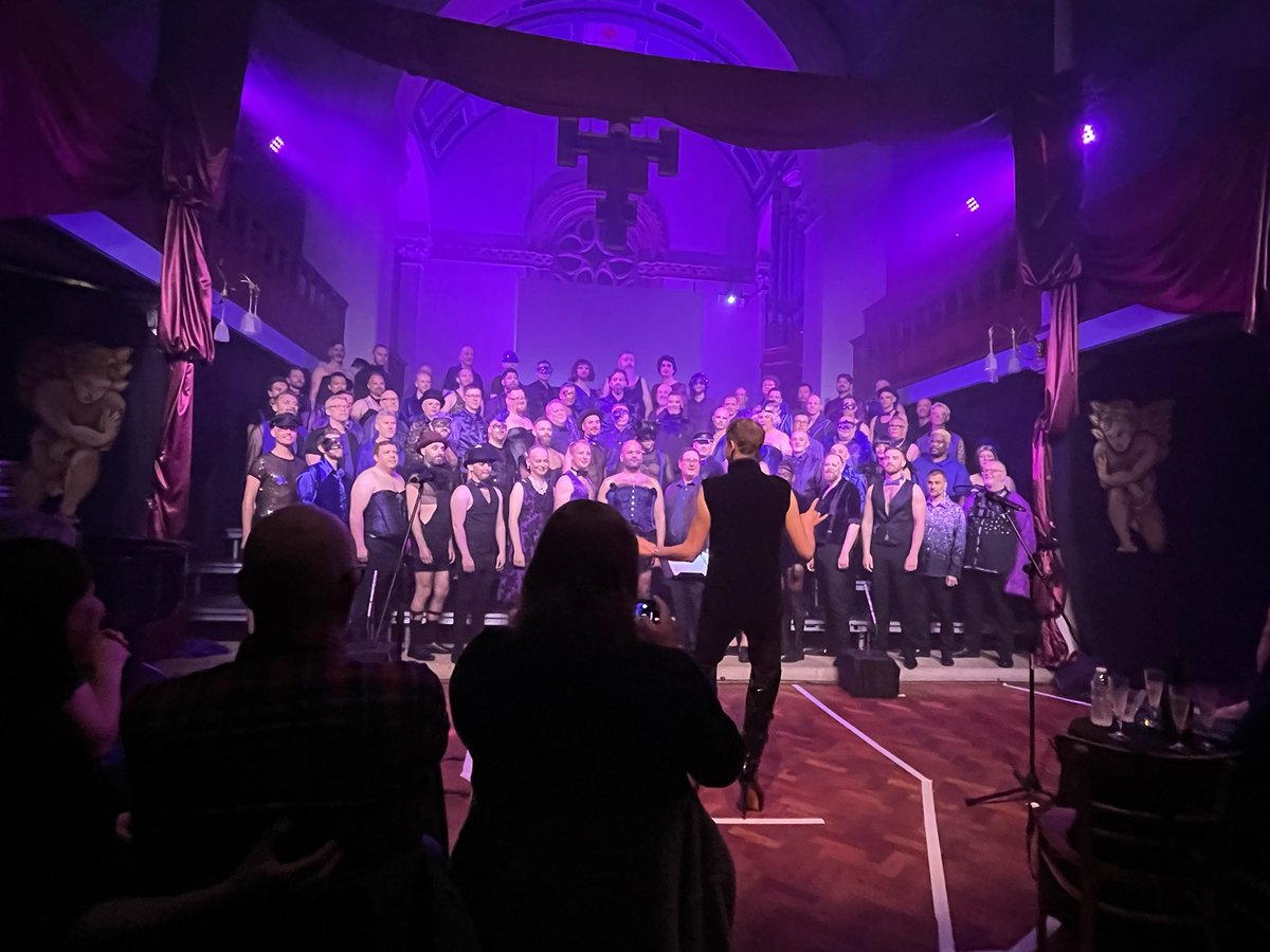 johnjaquiss's tweet photo. @THTorguk Feeling privileged to see and hear the fabulous @BrightonGMC perform this evening. Such a fantastic production. Then to be invited to speak about the fantastic work of @THTorguk encouraging support to end transmission of HIV by 2030. #HIVhaschanged https://t.co/D2RWNjVatd