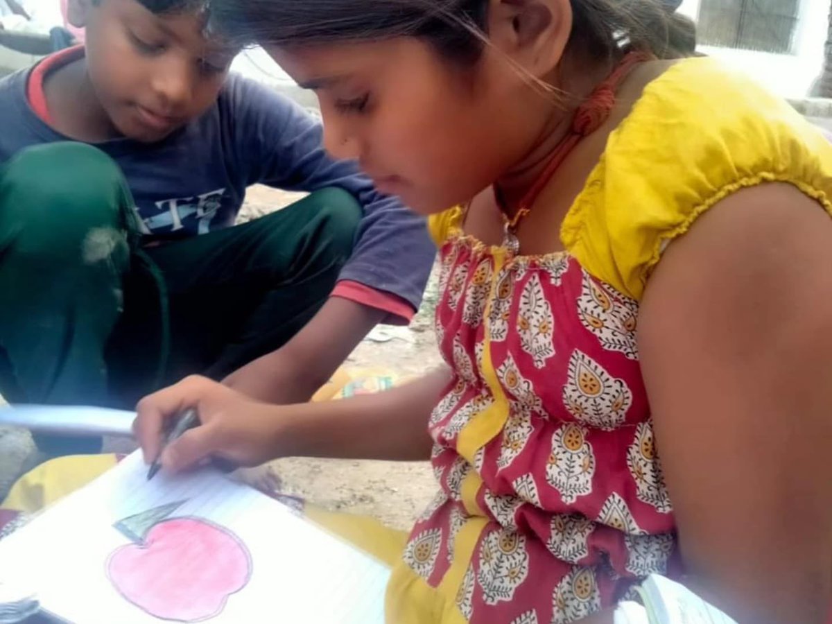 Ishtfoundation's tweet photo. #Sunday_means_Funday!!❤
You can get everything in life you want if you will just help enough other people get what they want.
#artclass #kids #wecandoit #learning #colourful #sundayfunday #education #apple #activityforkids #Team @Ishtfoundation https://t.co/7cfIvfOOmz