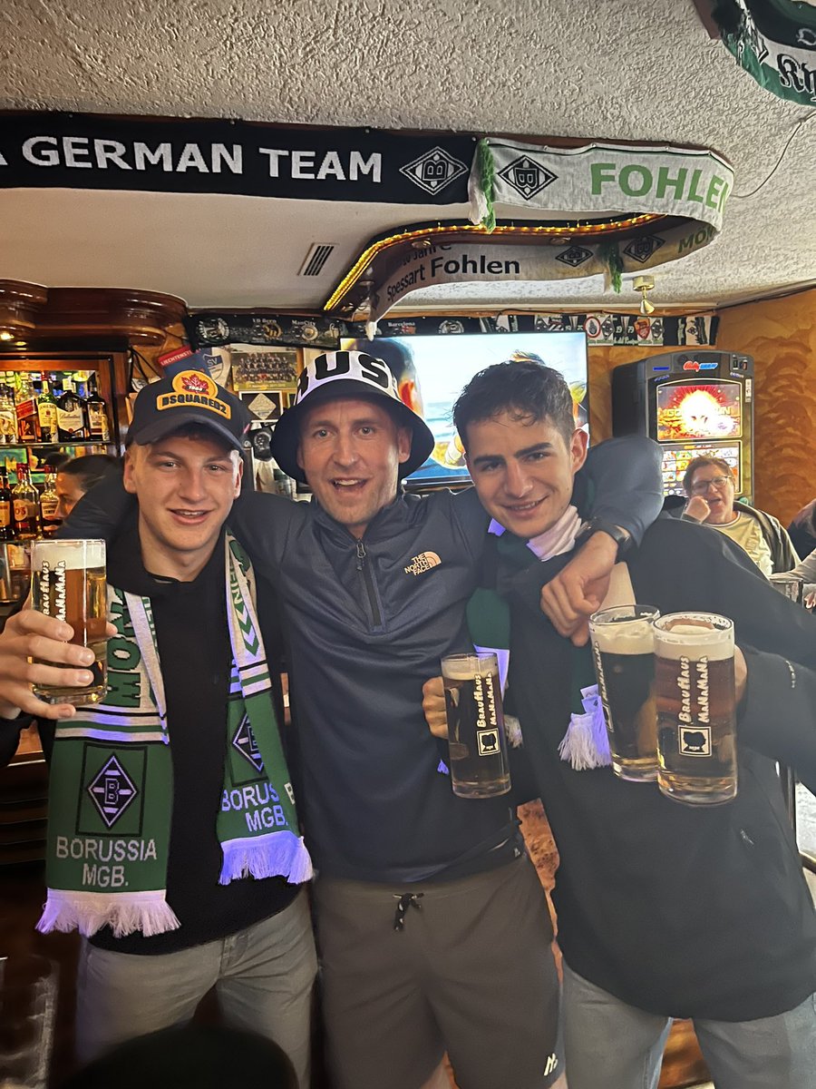 AshleyLangford8's tweet photo. 2/3

What a place to watch football Germany is!

Borrusia Monchengladbach 2 - VFL Bochum 0

Another derby game, another brilliant atmosphere 

Dortmund next… https://t.co/CsR11lLF0X