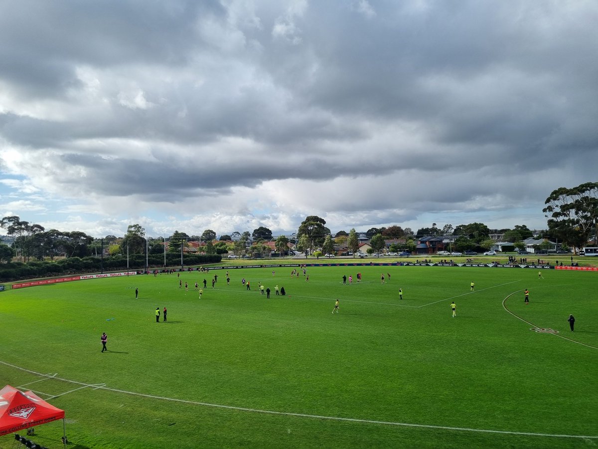 Round 7 <a href="/VFL/">VFL / VFLW</a> action at the Hangar! <a href="/essendonvfl/">Essendon VFL</a> &amp; <a href="/WerribeeFC/">Werribee FC</a> under ominous skies. On the mic with <a href="/JoeyPigz/">Joseph Pignataro</a>. Tune in on afl.com.au or via the AFL Live app. A couple mid-season draft chances to keep an eye on..