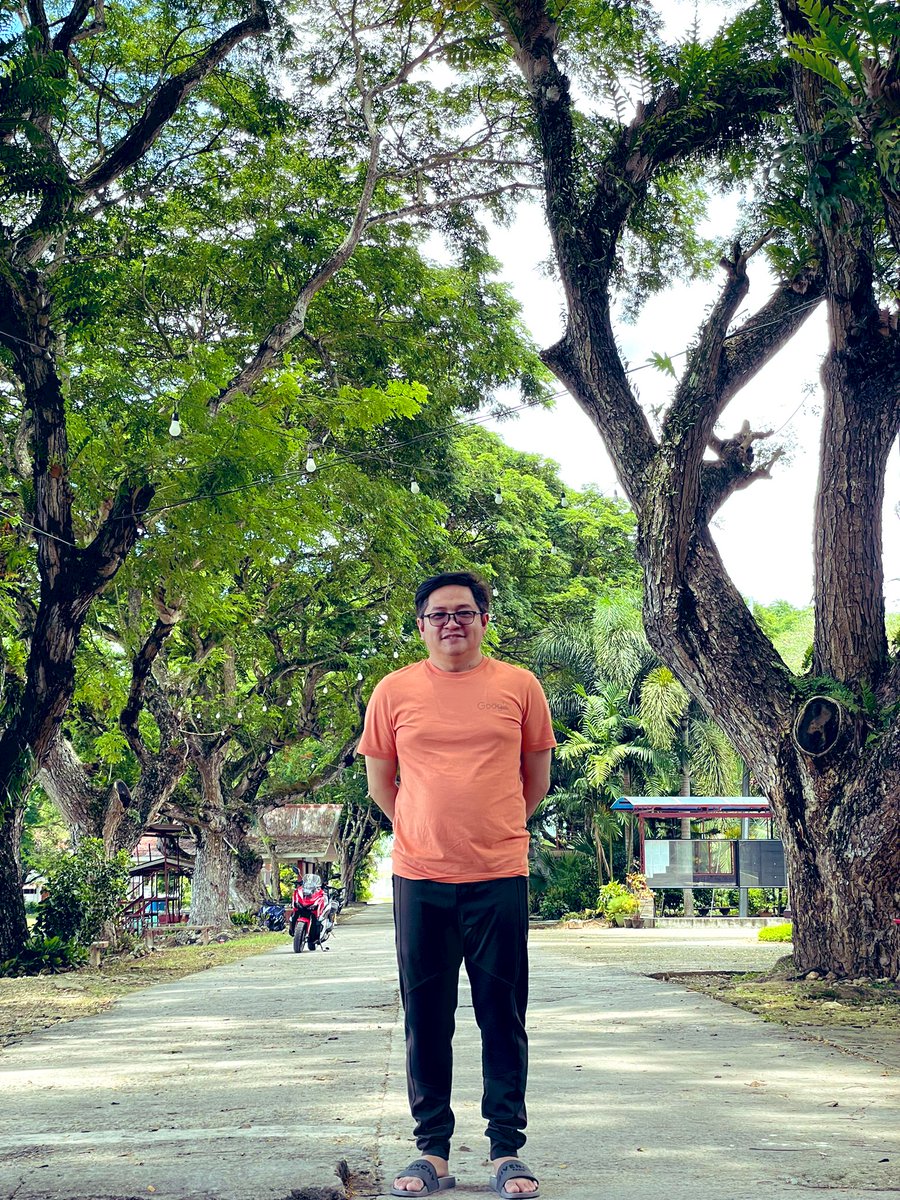AlizedneyD's tweet photo. You have a beautiful campus Chancy @BaiHejira. It has the UPD vibe. Bigyan mo kami ng trees.😀 Looking forward to be back again and hopefully with the lotus 🪷 in full bloom. 

#oneMSU https://t.co/PIiOb3ACAN