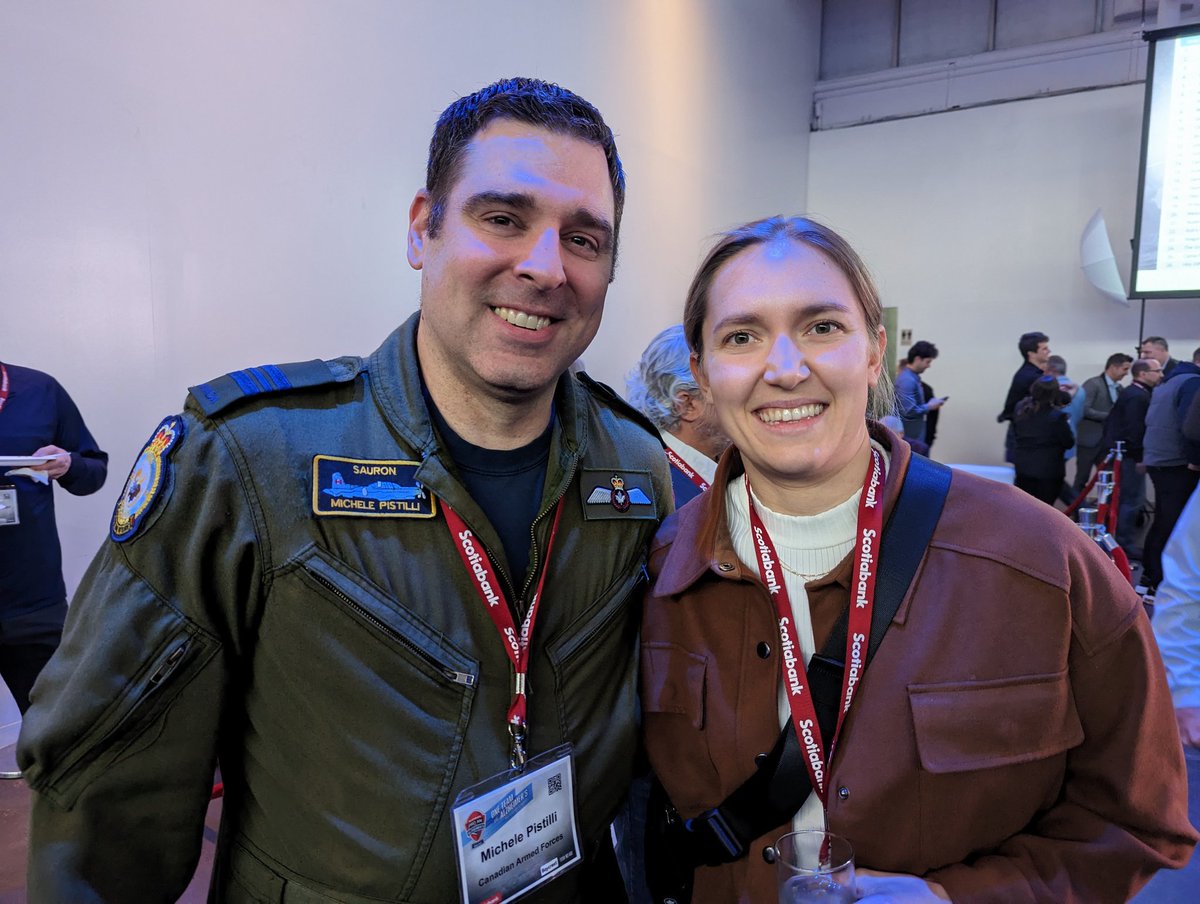 BoozeLords's tweet photo. Great weekend of hockey for a great cause. Got to meet and play with @briannejenner, an absolute honor. This will be a great memory from this year in Toronto. https://t.co/xzMiSjflZD