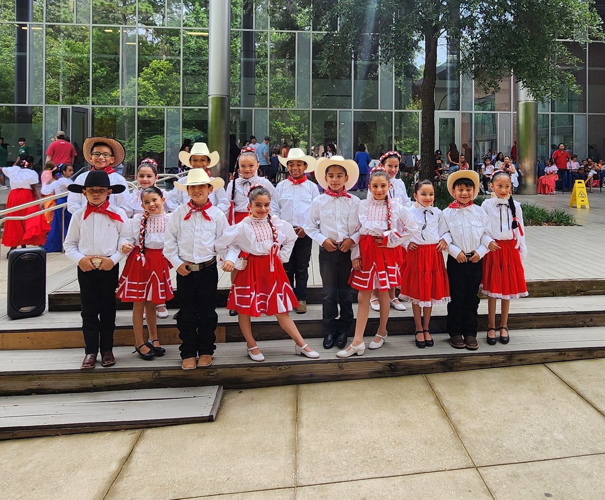 Mrs. Gonzalez tweet media