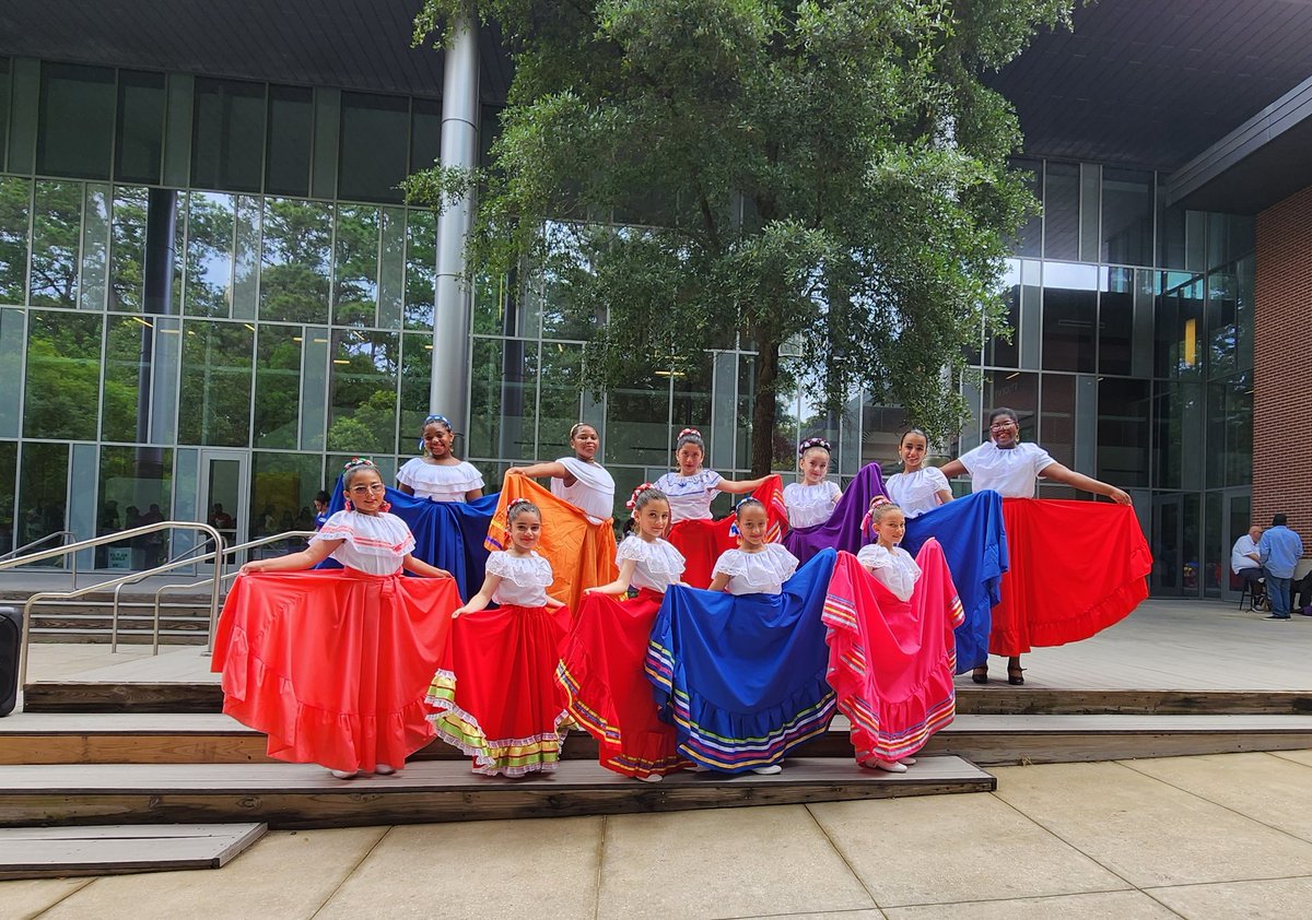 Mrs. Gonzalez tweet media