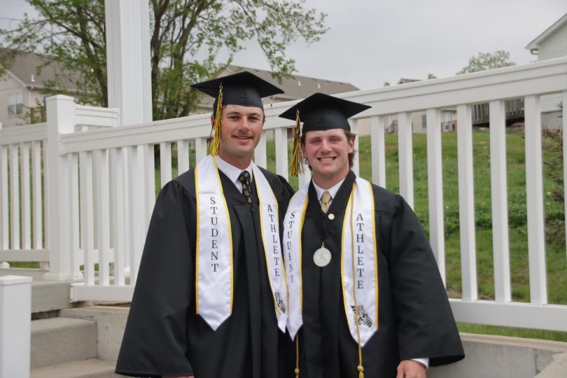 AHanlan's tweet photo. Brothers and Best Friends so it only seems natural they would graduate🧑🏻‍🎓 on the same day too. Proud of @Zach_Hanlan23 🖤💛Thankful for pics while I was in Joplin celebrating Doctor👨🏼‍⚕️ 🩺@NickHanlan15🥳. #KCU #MWSU https://t.co/IVTdIC2yOK