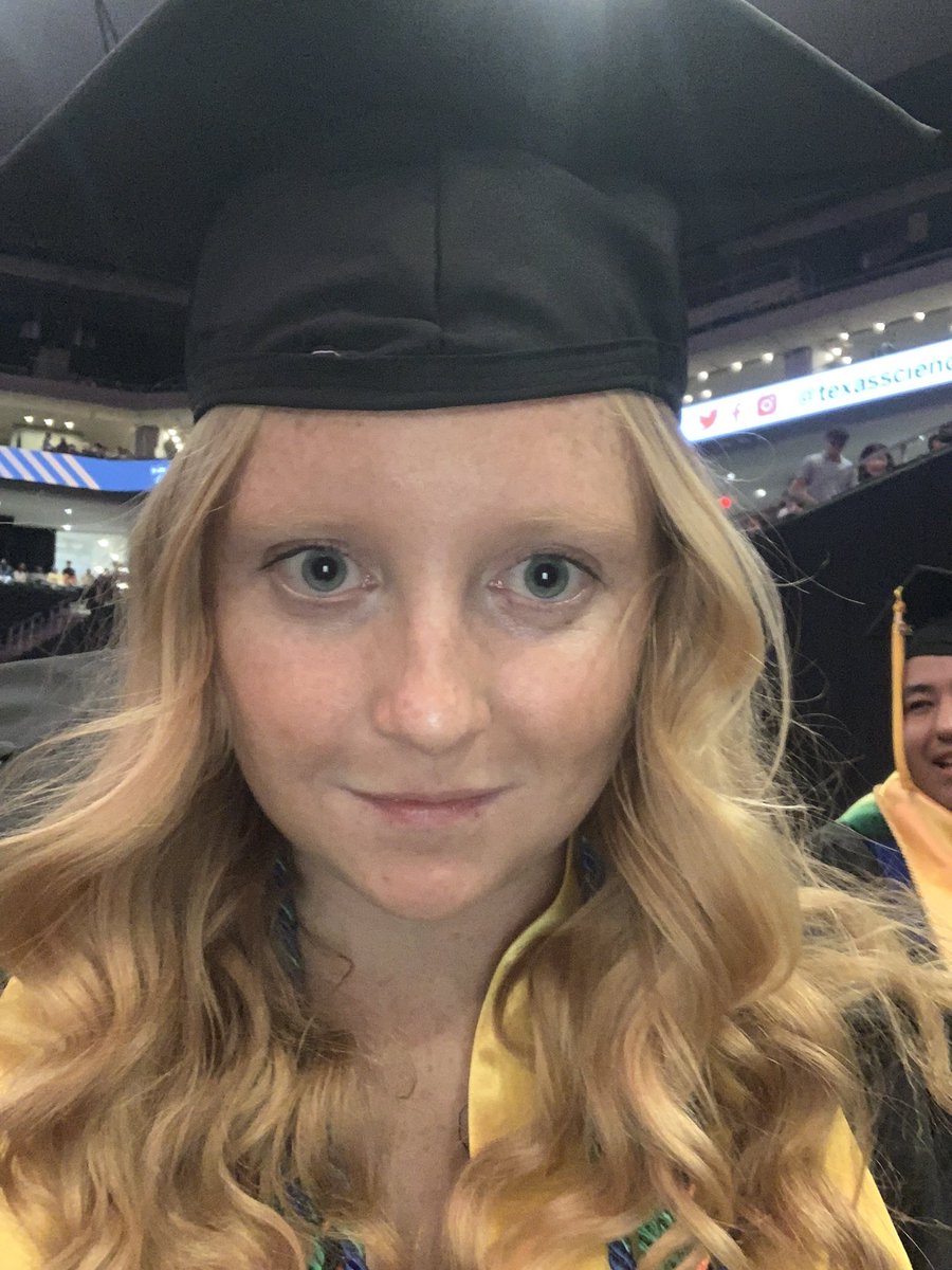DaveSeyer's tweet photo. #UTGrad23 #HookEm @MNBCFFL congrats graduates!!!!! https://t.co/Hwf5uXAX6P