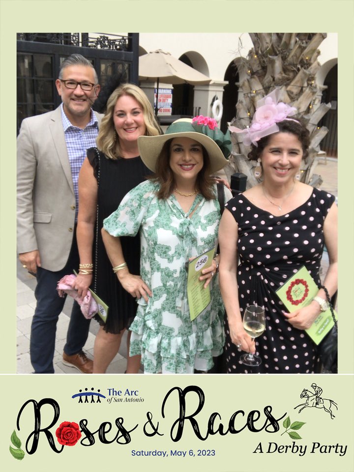 SheenaGEdwards's tweet photo. @theArcofSA Roses &amp; Races Gala with The Arc of San Antonio! https://t.co/RpEGS9Widw