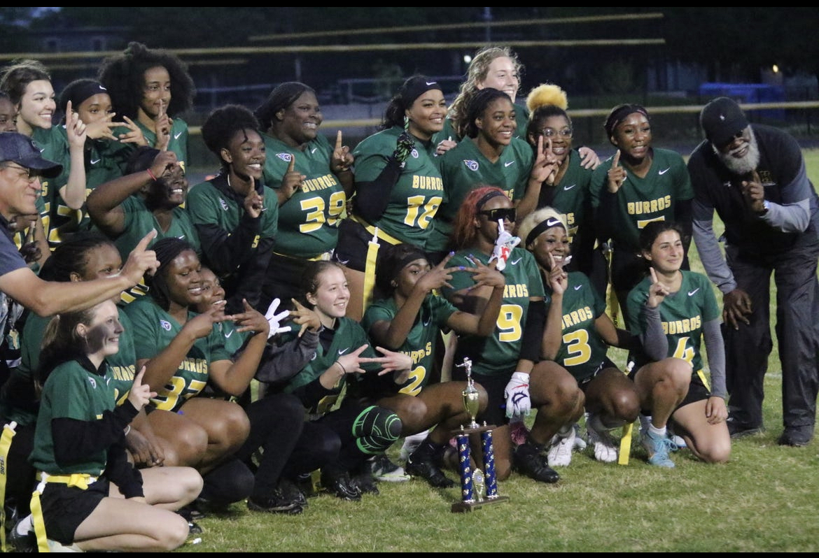 Congratulations to Championship winning Burro Flag Football team!!!! 🔰🔰🔰 Check out this article from Tennessean: How Maurice Fitzgerald and a Wing-T offense led Hillsboro to first MNPS flag football title tennessean.com/story/sports/h… 📷: Tennessean