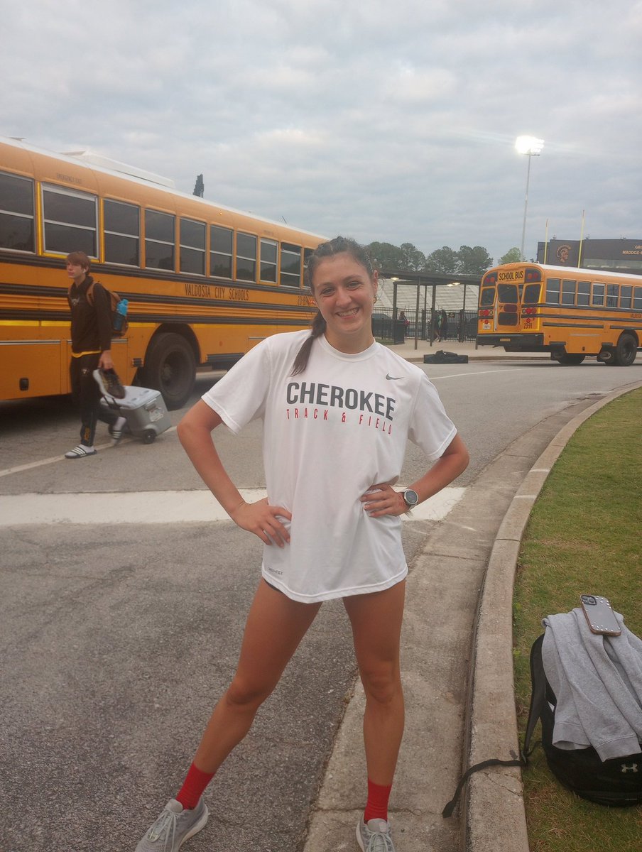 coachccurtiss's tweet photo. What a day!  Lexi Pavese is now a 3X State Qualifier in the 3200m! Decisions decisions, decisions! #states https://t.co/vPXjMhDE5V