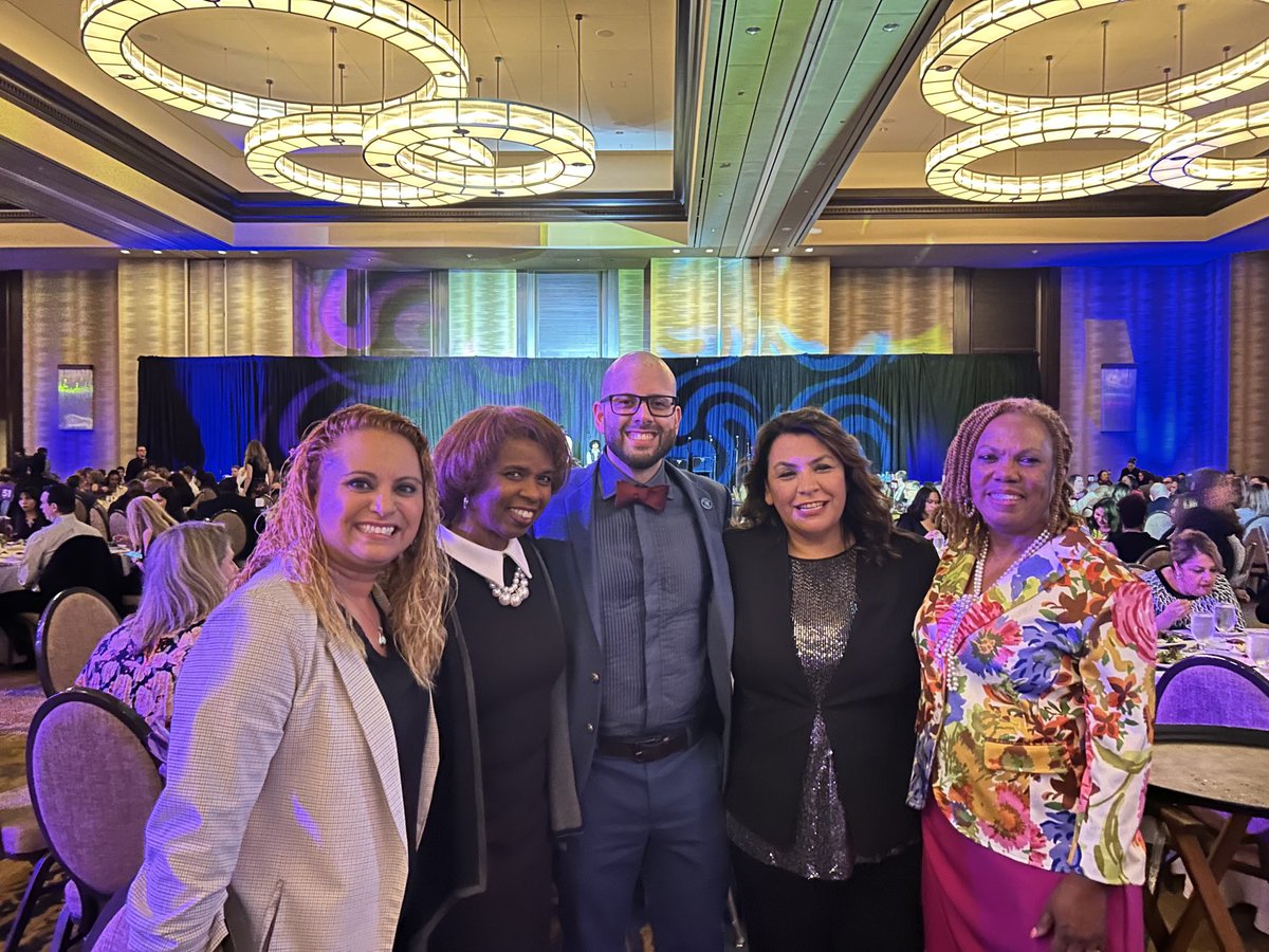cookfe123's tweet photo. I am honored to celebrate this year’s Choice Magnet School Teacher of the Year, Jonatan Cruz, along side these great educators.       ⁦@RubyRamirezDISD⁩ ⁦⁦@dallasschools⁩         ⁦⁩              ⁦@DISDMagnets⁩ https://t.co/ts96Lgy5YP