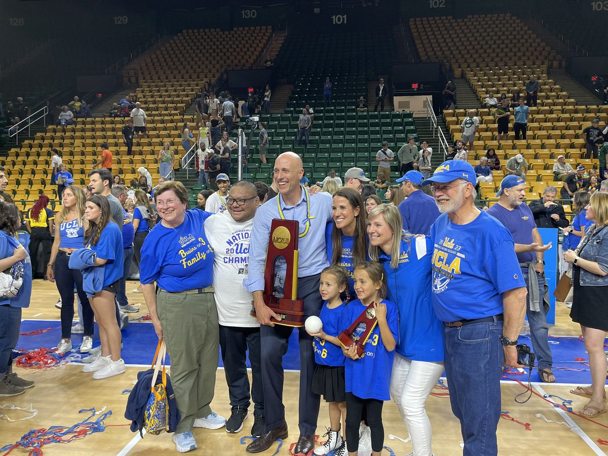 Congrats to @JohnSperaw on winning @UCLAMVB’s 20th @NCAAVolleyball title. #NCAAMVB