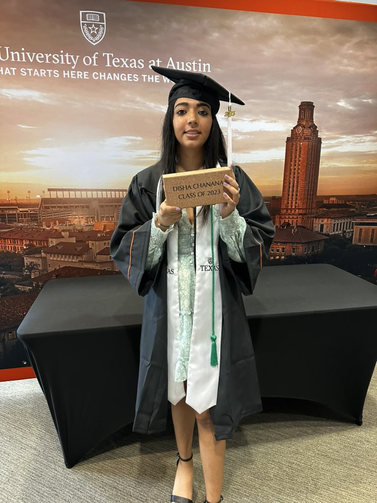 theRakeshC's tweet photo. Congratulations @dishachanana  #UTGrad23 https://t.co/xnrvVjw5oJ