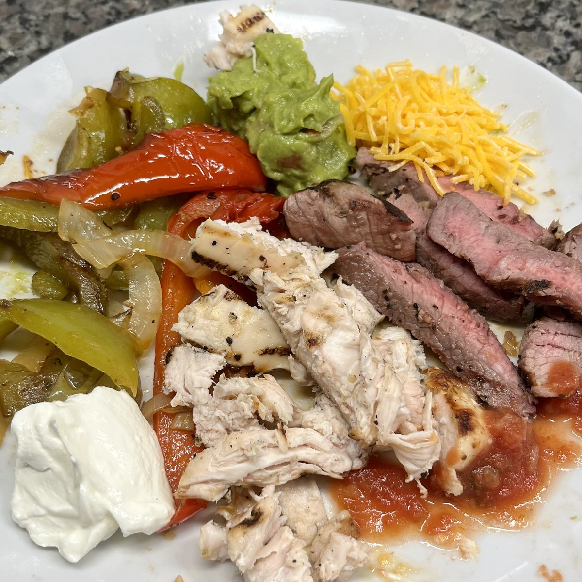 BiggestComeback's tweet image. Unbelievable meal:

Steak, chicken, onions, peppers, cheese, guacamole, sour cream, salsa. I had three plates.

A healthy therapeutic carbohydrate reduction diet does not have to be complicated or difficult.

#satietyrules