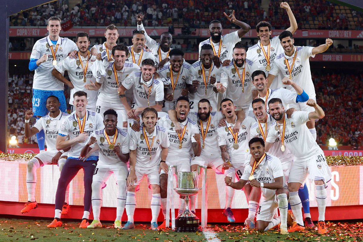 Tienes un sólo segundo para dar RT si tienes el privilegio de ser del Real Madrid.  🤍