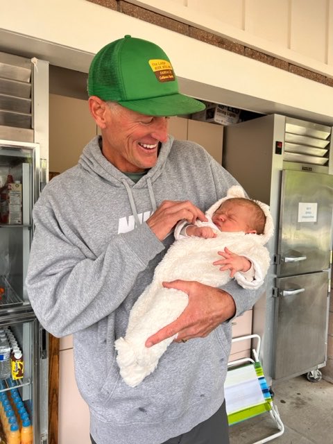 SHSeaLions's tweet photo. Introducing the newest member of the Sealion Family. Hazel Iris Cowling! What a little nugget!! https://t.co/veSAYXTRHL