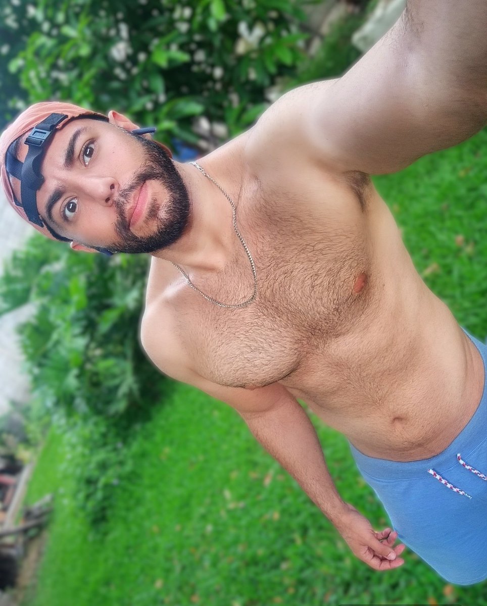Reysesar's tweet photo. 🔥como a 45 ° https://t.co/9ZQ5yJwrB6