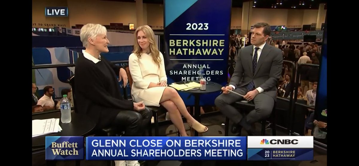 TheMemphisKim's tweet photo. This a.m. and into the day I watched @CNBC’s coverage of Berkshire Hathaway’s Annual Meeting in #Omaha. I love watching #WarrenBuffett and #CharlieMunger answer questions. And freaking genius #BeckyQuick! Also she got to talk with the fab #GlennClose at the event. Ms Close looks great and NOT like she’s 76! @BeckyQuick great coverage!