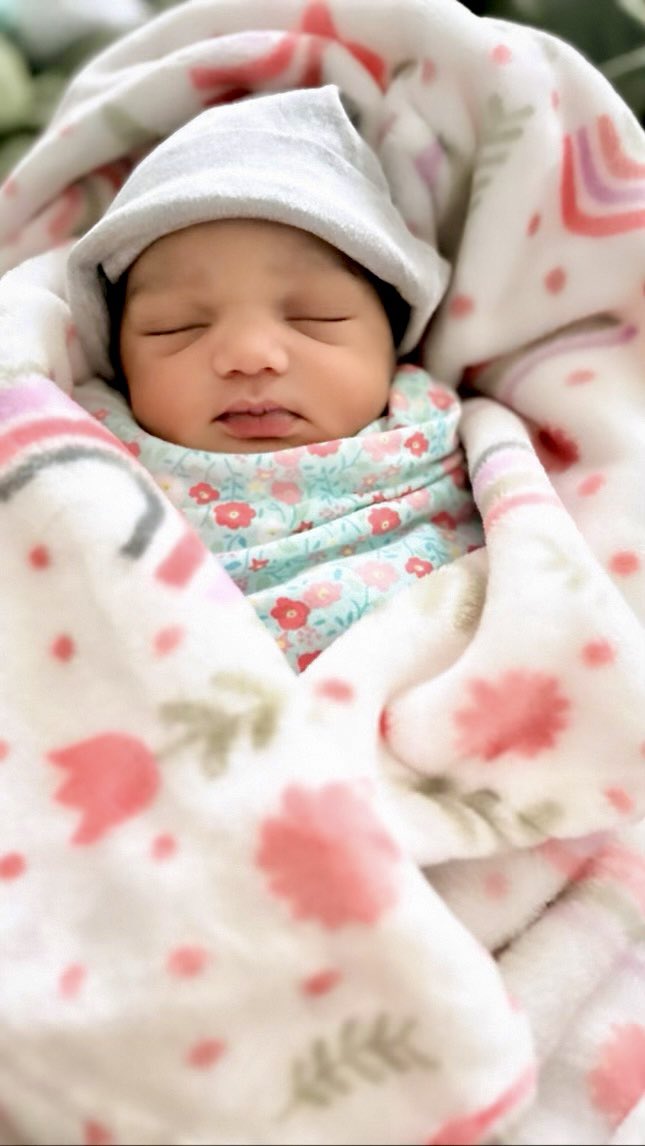 im_rio2's tweet photo. Girl Dad part 2 man i want y’all to meet my baby baby girl Iris Paige 💞 #IrisPaige💞 #ivydrew🍃 #dadgang #imrio
Shoutout @DadGangCo for the gear https://t.co/rIM2ZA9Wsh
