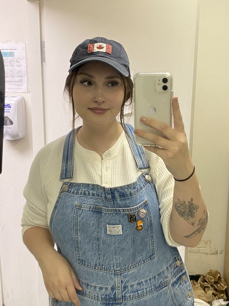 OhSnapItsMorgan's tweet image. It’s giving BBQ dad