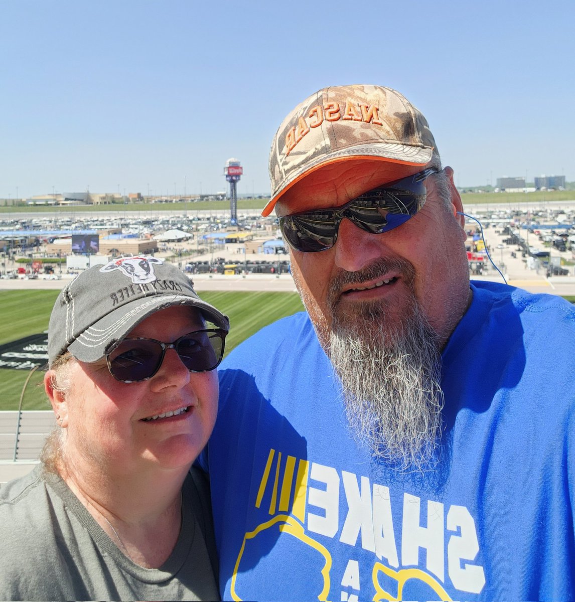 HildJacki's tweet photo. #nascar https://t.co/m4rMAWHF3R