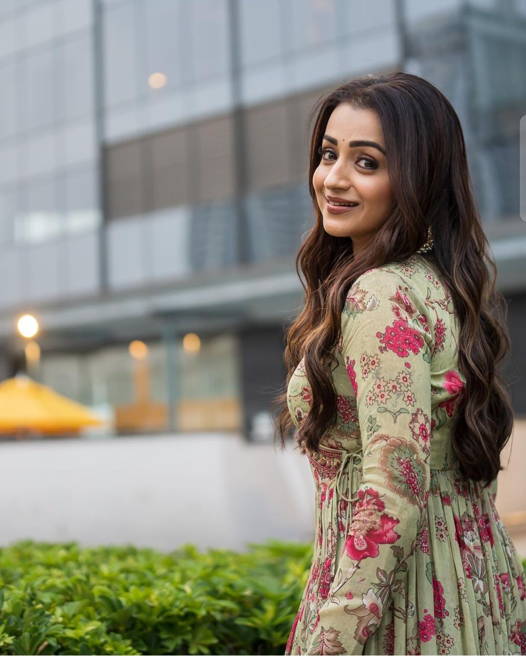 FvfL-RBaMAEQzMA?format=jpg&name=large