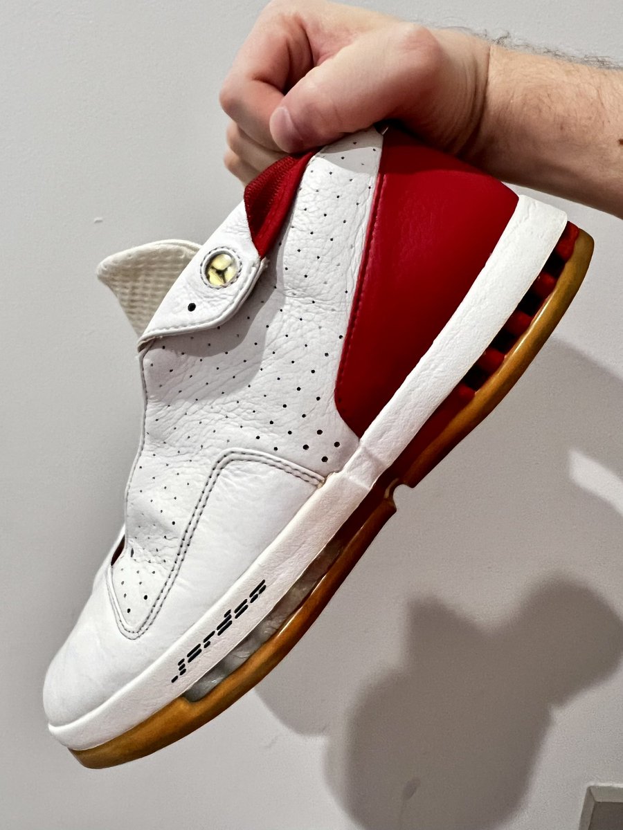 pickleornopickl's tweet photo. Should I try to wear my Jordan 16 Lows from 2001? Or will they crumble and fall apart? 
22 years old is pretty ancient in sneaker time lol 
#jordan16 #airjordan #rareair #yoursneakersaredope https://t.co/z96xlduL7F