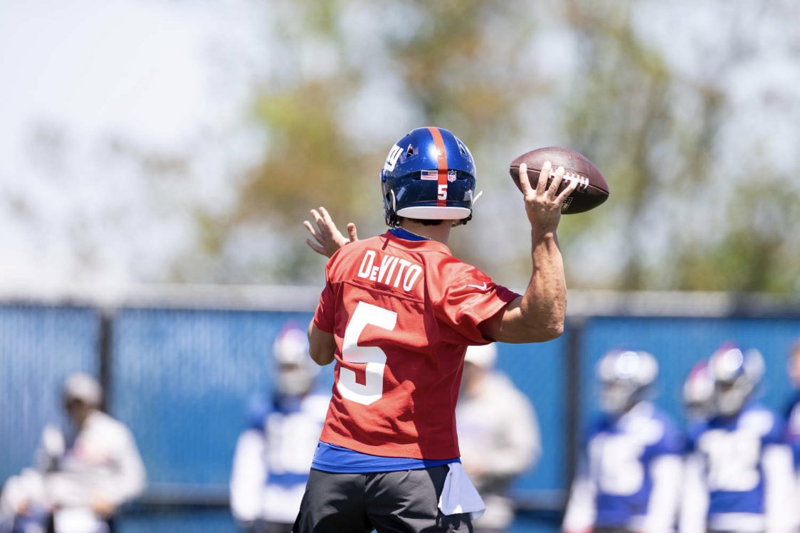 Talkin’ Giants on Twitter "Tommy Devito. Italian American. Quarterback."