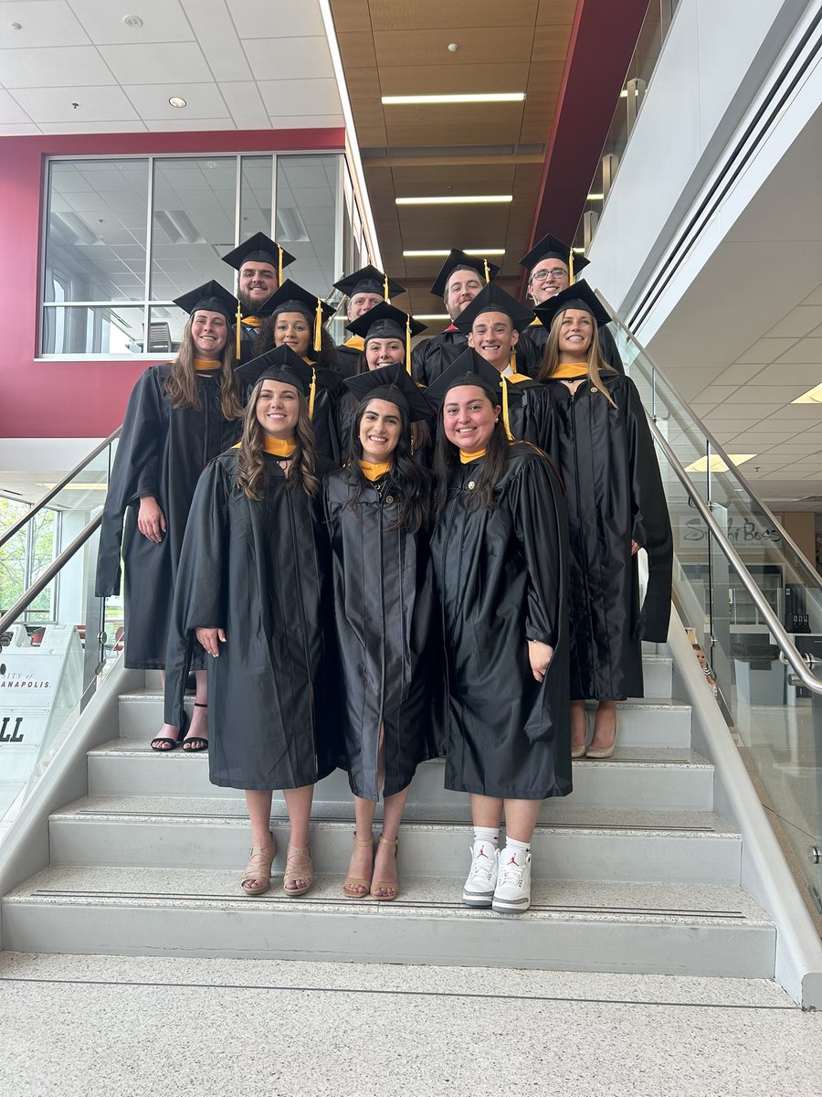 drsgaven's tweet photo. Today my squirrels graduated! It was an honor teaching them these past 2 years and I’m excited to have some new AT colleagues. We have gained some greAT ones and I can’t wait to see the things they do! @UIndyAT https://t.co/2BvvkWM9hP
