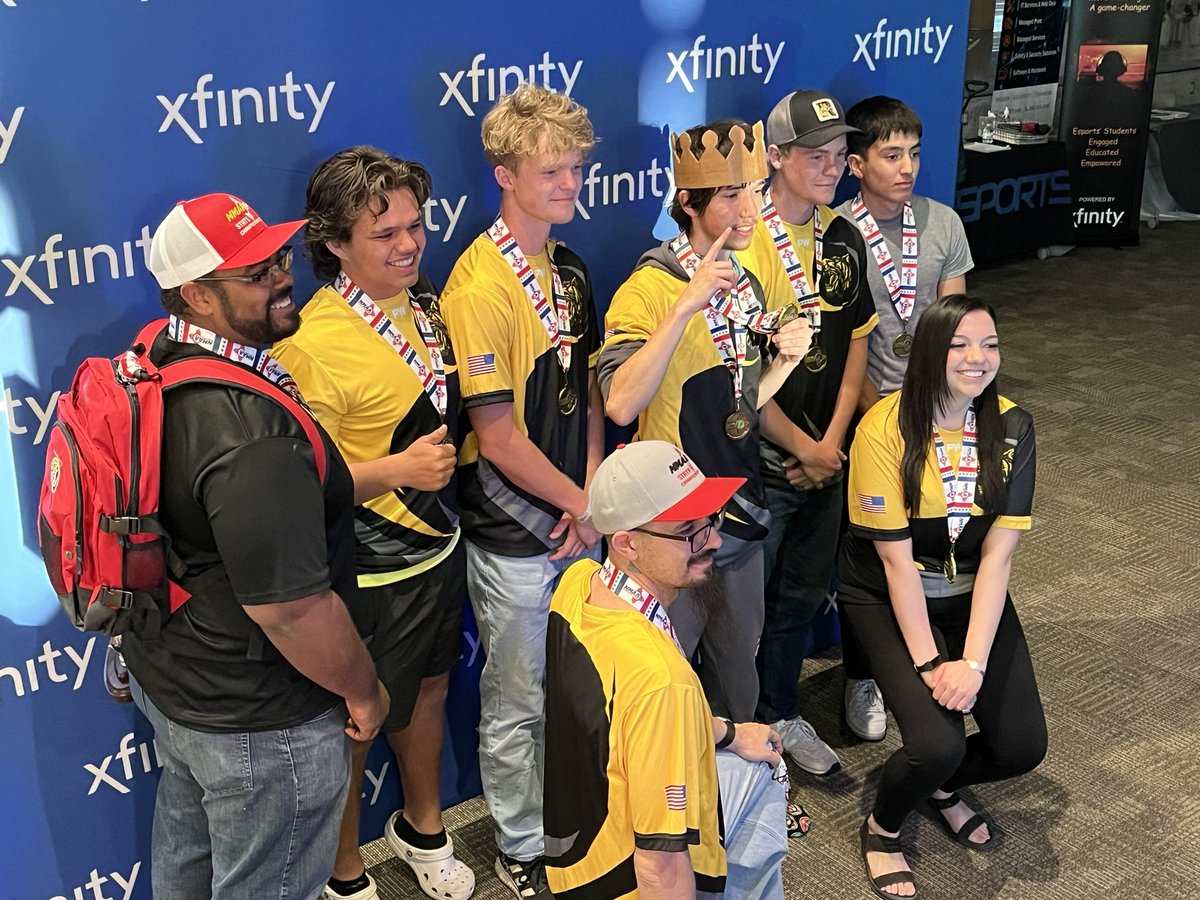 _NMAA's tweet photo. Raton wins the Class 3A State Esports title in Mario Kart 8 over San Juan College HS. Congratulations to all of the top four finishers on great seasons.
1st - Raton
2nd - San Juan College HS
3rd - West Las Vegas
4th - Dexter https://t.co/7JtgICgcah