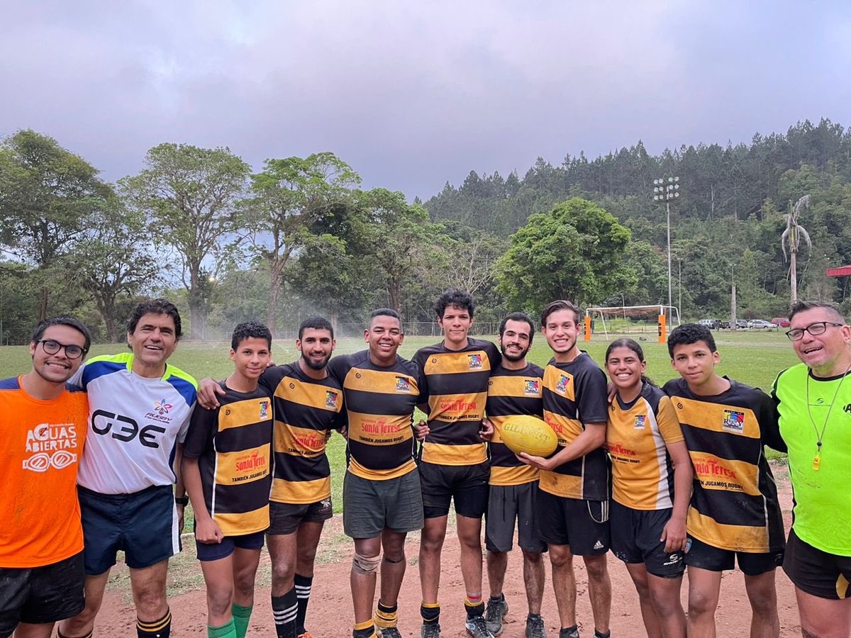 wuildor's tweet image. La monto por acá también ♥️🏉
@CRUSB