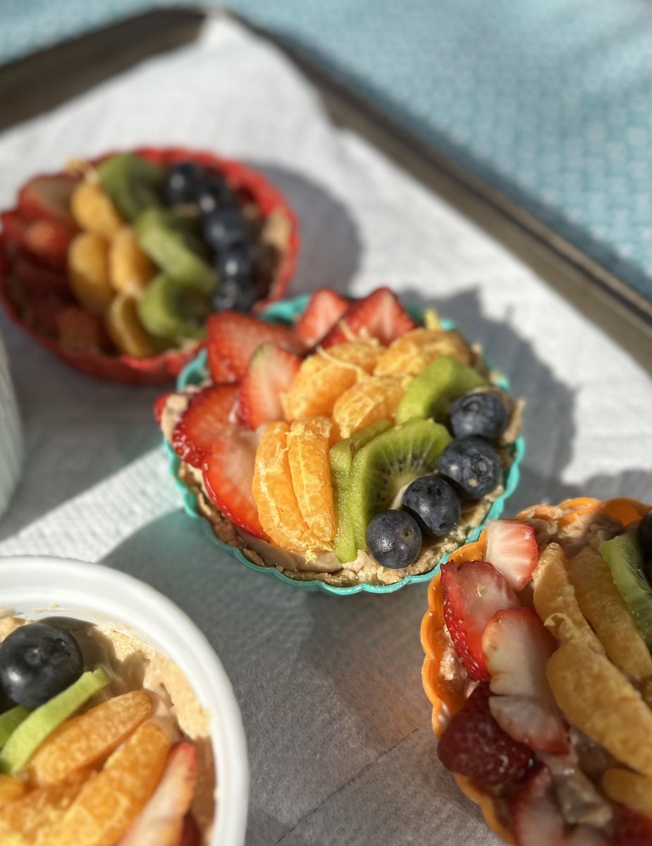 I’ve spent many, many frustrating hours teaching my kids life skills and basic cooking techniques.

Today my 10 year old and her friend decided to make fruit tarts from scratch.  

Nice to finally see it paying off!  #PCCMEats