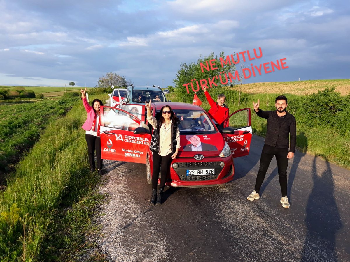NurdanC1919's tweet photo. Bulgaristan,Yunanistan,Makedonya ve Rus mezaliminden kaçan bayrak,vatan,Türklük ve Atatürk aşkı ile dolu dolu yaşayan #HAVSA,#Abalar,#Azatlı,#Şerbettar,#Kuzucu köyü halkı kendi evladı olan Edirne Zafer Partisi Milletvekili Adayı Nurten Ülfiye Şendal'ı TBMM'ye göndermeye kararlı. https://t.co/bEBaKnEcM2