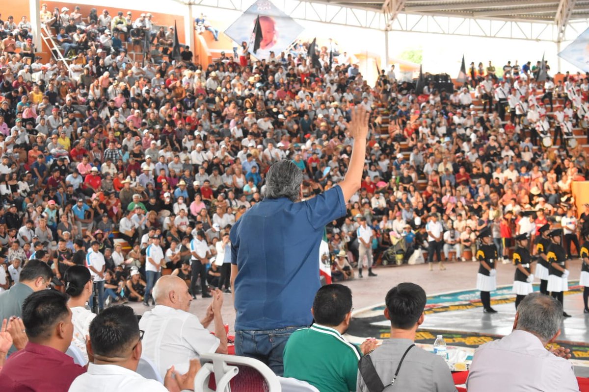 #EnTecomatlan Cetemistas <a href="/CTMPuebla/">CTM_FTPuebla</a> PRESENTES con <a href="/AquilesCordova/">Ing. Aquiles Córdova Morán</a> 🇲🇽, Juan Celis Aguirre, Dra Soraya y Hersilia Córdoba; en la inauguración de la XXI ESPARTAQUEADA DEPORTIVA NACIONAL 🇲🇽 🏀⛹️🏃🏃‍♀️🏃‍♂️⛹️‍♀️⛹️‍♂️⛹️‍♀️🎾🏊🏋️🏸🏟️🏅