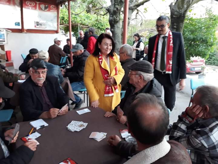 NurdanC1919's tweet photo. Bayrak,vatan,Türklük ve Atatürk aşkı ile dolu dolu yaşayan #HAVSA,#Abalar,#Azatlı,#Şerbettar,#Kuzucu köyü halkı kendi evladı olan Edirne Zafer Partisi Milletvekili Adayı Nurten Ülfiye Şendal'ı TBMM'ye göndermeye kararlı.
@umitozdag
@zaferpartisi https://t.co/wuKXHGUjBX