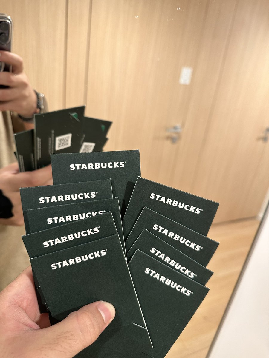 ChrisUniverse 🗽 tweet media