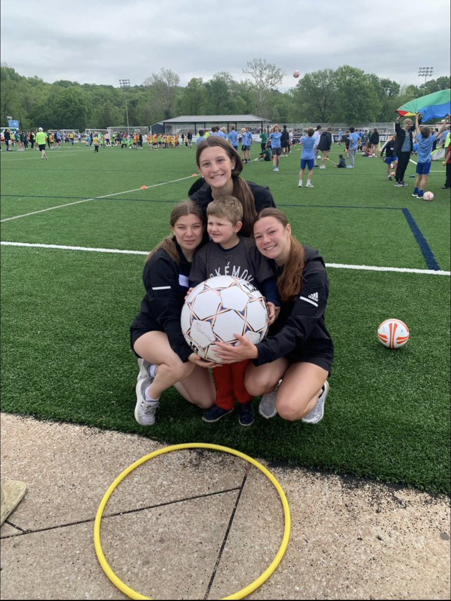 Had a great time at #SPENSA with my teammates today! Always a great experience! 1 more regular season game this week let’s gooooo💪 @MH_girlssoccer