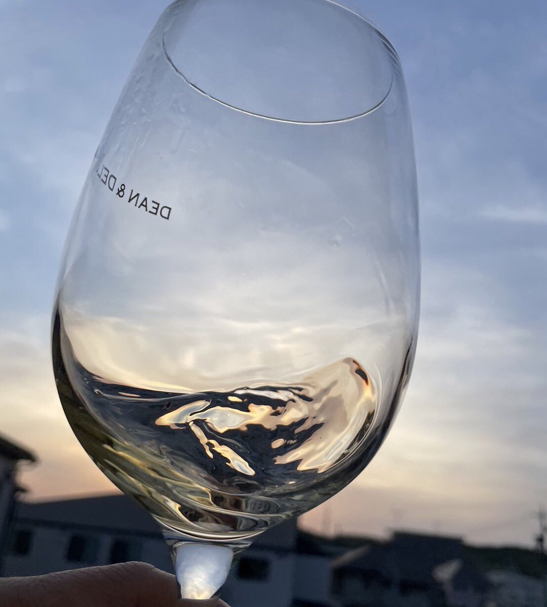Jcntq1Af's tweet photo. ワインおじさん🍷
くるくるくるくる🍷
ゴールデンウィーク🍷
ビコーズワイン🍷
シャルドネ
I’m ワインおじさん🍷from お庭
#ビコーズワイン #becausewine https://t.co/ZNGxfPRpmG