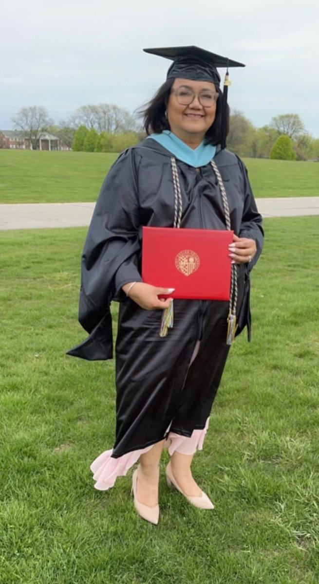 RJDaley_Academy's tweet photo. Congratulations to our PK Teacher Ms. Gonzalez for earning her Masters degree today! #WeareDaley🐎 https://t.co/vR23k6Jf92