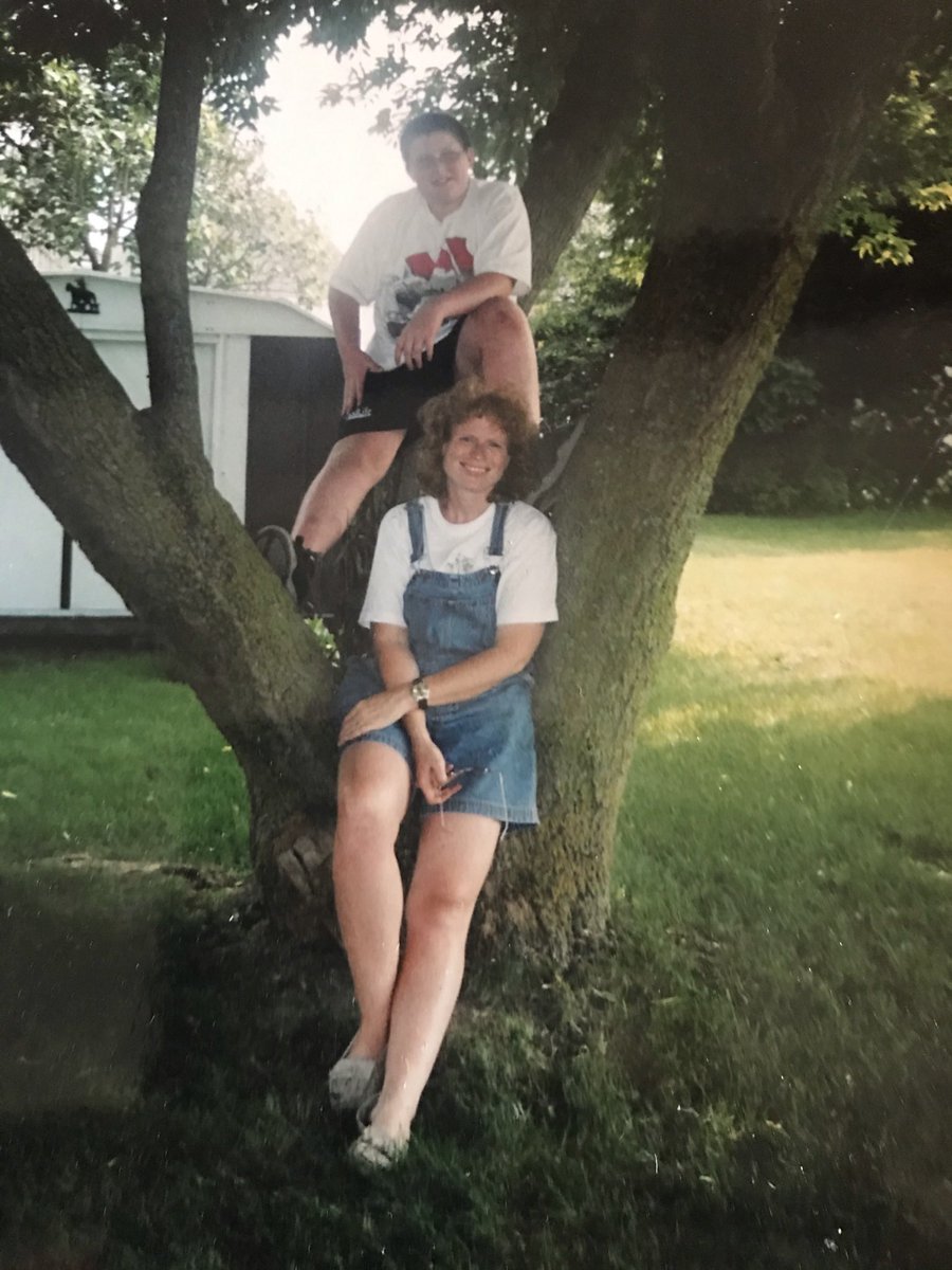 Theresa Darroch tweet media