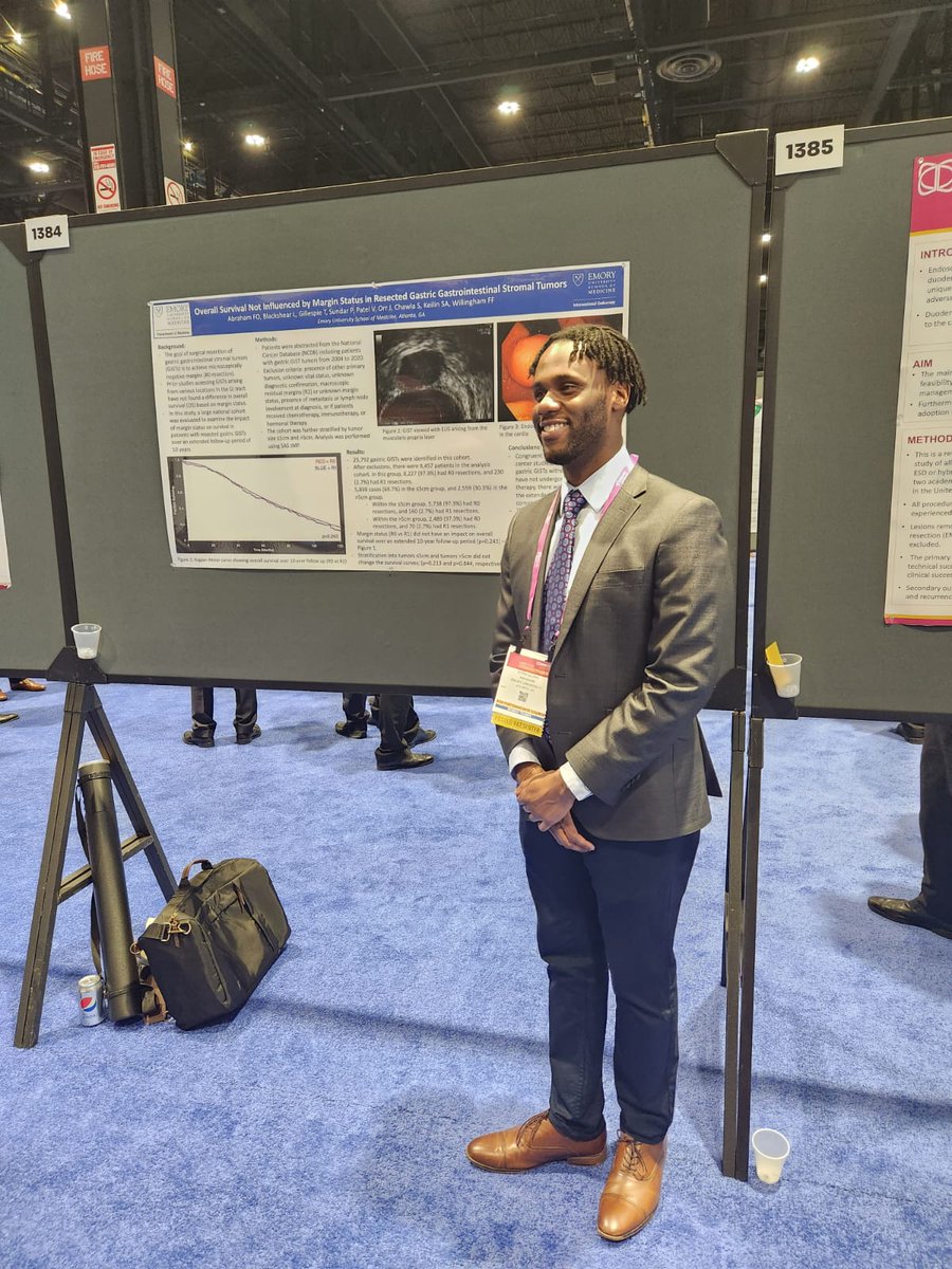 EmoryGastroHep's tweet photo. π€© Love seeing our fellows presenting at @ddwmeeting! #PoopSquad #GITwitter @LucieCalderonMD @DrFiyin @AnshikaKhareMD https://t.co/9E2YMqsDyI