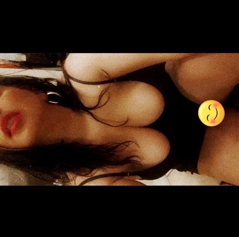 GoddessRavenXXX's tweet photo. Silent sends turn me on 😈 so come on losers & start sending so you can turn a hot woman on for the first time in your pathetic lives. 🤭💸💦

CA: $GoddessRavenX1
Wishtender in bio 🖤

Findom Finsub Beta Simp Humiliation Cashcow Cashpig Feet PrettyFeet Soles Walletslave HumanATM Chasity Blackmail FemDom Domme Dommes Sub HumanWallet Cuck Cucks Fincuck Cuckold Whalesub FinD Goddess