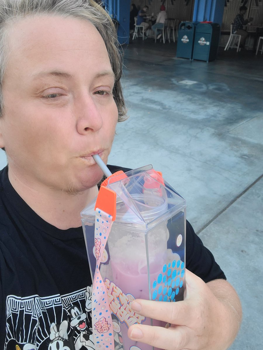 CarolyninFandom's tweet photo. Milky Fizz sipper from #GotGVol3    - Aka #cosmiccore I want to make cool space things a vibe. Cosmic!core celebrates the little details, background work, and world building in sci-fi. What's in your cosmic!core? https://t.co/QZvGnN0GVk